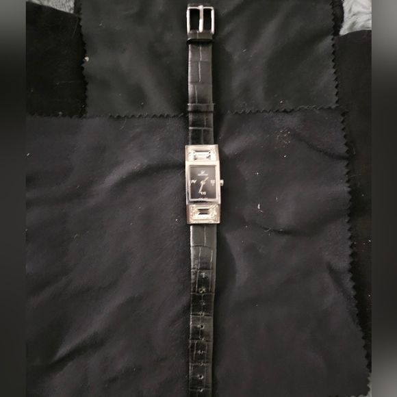GORGEOUS VINTAGE SWARVOSKI WOMENS WATCH - Picture 2 of 6